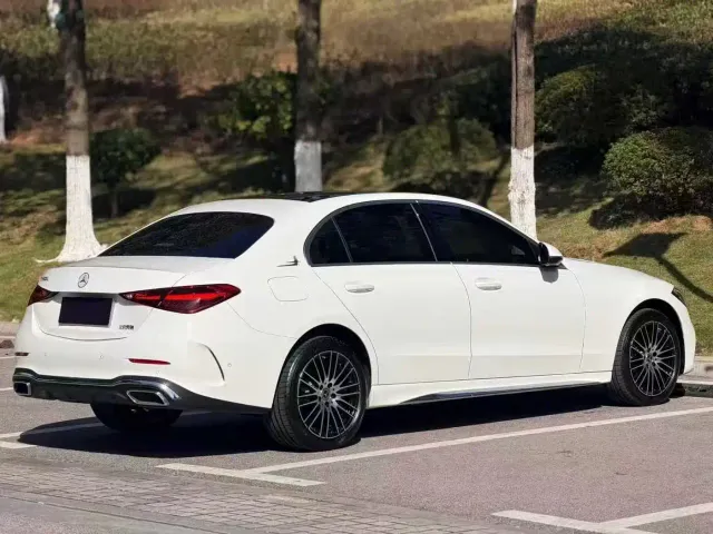 Mercedes-Benz C-Class — Фото автомобиля 11