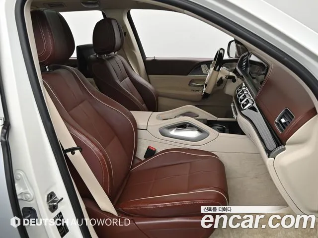 Mercedes-Benz GLS-Class — Фото автомобиля 10
