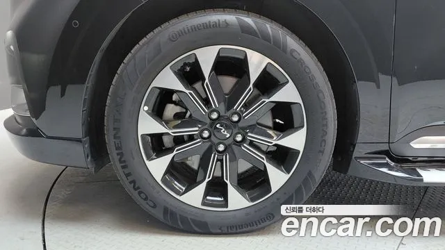 Kia Canival Carnival 4 поколение Бензин 7 мест Hi-Limousine — Фото автомобиля 5