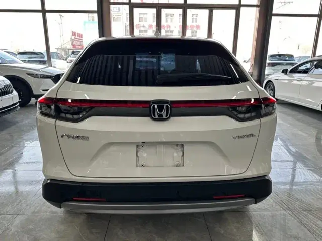 Honda Vezel — Фото автомобиля 8
