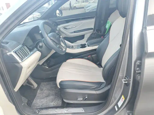 BYD Song PLUS — Фото автомобиля 14