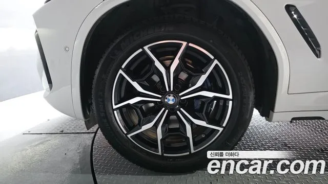 BMW X3 xDrive 20i M Sport — Фото автомобиля 5