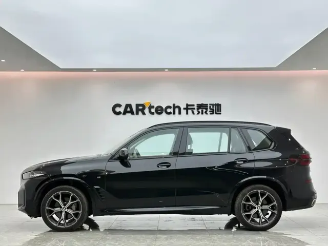 BMW X5 — Фото автомобиля 2