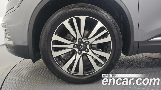 Renault-KoreaSamsung QM6 Новый QM6 2.0 LPe Première 2WD — Фото автомобиля 5