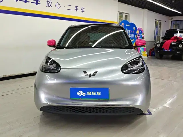 Wuling Bingo — Фото автомобиля 2