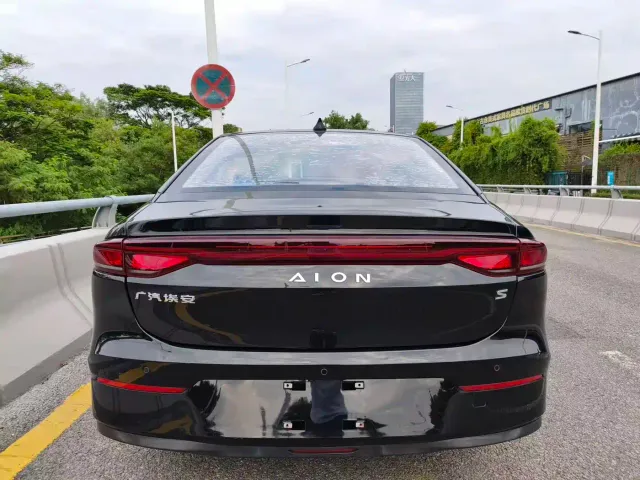 GAC Aion S — Фото автомобиля 7