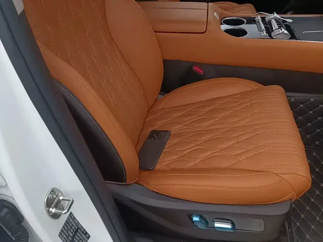 Tank Tank 500 EV 2026 Hi4-T Smart Edition — Фото автомобиля 24