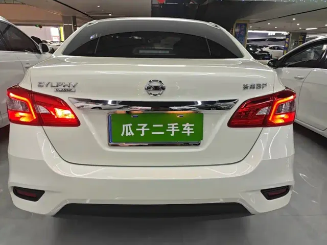 Nissan Sylphy — Фото автомобиля 5