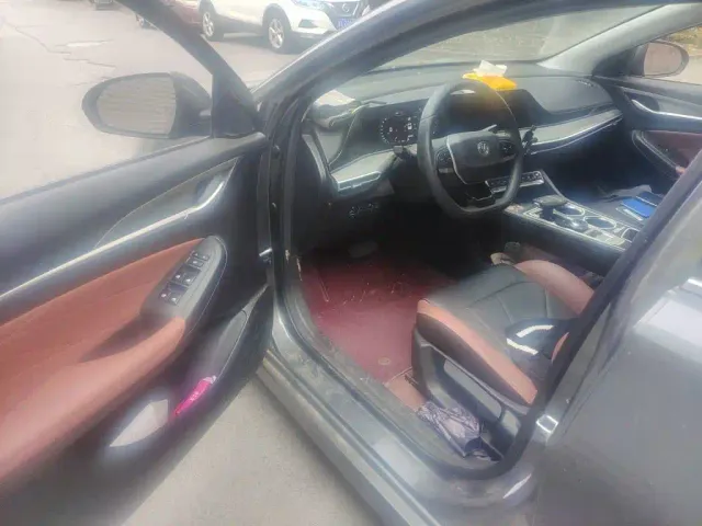 Changan Eado — Фото автомобиля 12