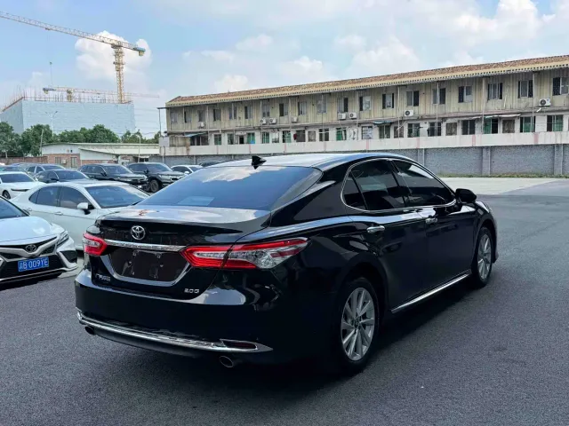 Toyota Camry — Фото автомобиля 9