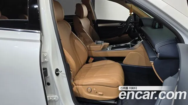 Genesis GV80 2.5T Бензин AWD — Фото автомобиля 22