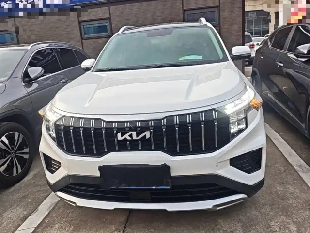Kia Sportage — Фото автомобиля 2