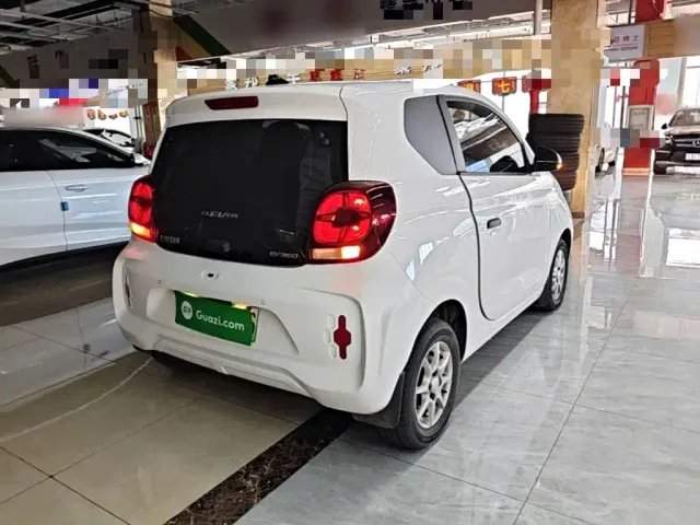Roewe Clever — Фото автомобиля 6