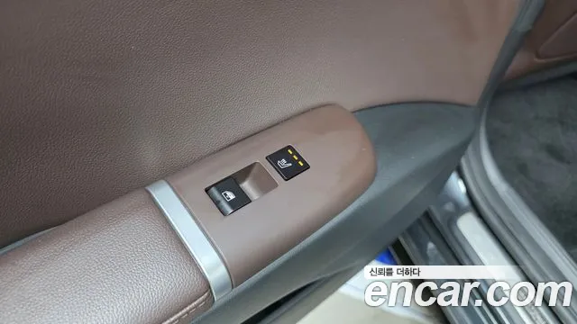 Hyundai Grandeur GN7 — Фото автомобиля 25