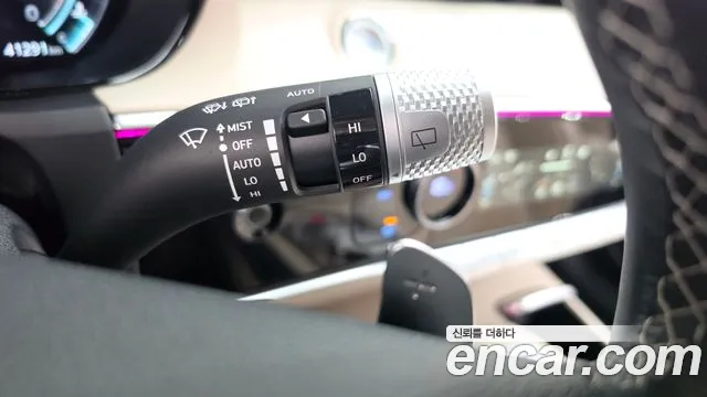 Genesis GV70 — Фото автомобиля 27