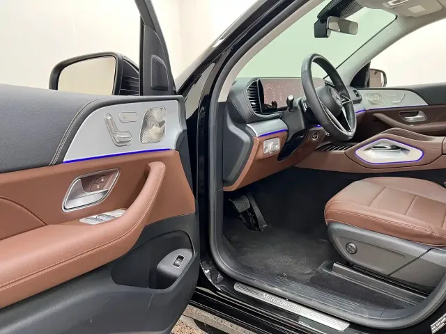 Mercedes-Benz GLE-Class — Фото автомобиля 9