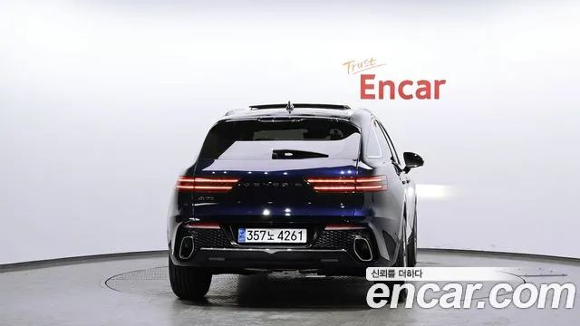 Genesis GV70 2.5T Бензин 2WD — Фото автомобиля 4