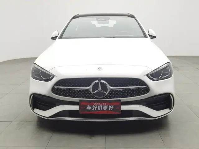 Mercedes-Benz C-Class — Фото автомобиля 3