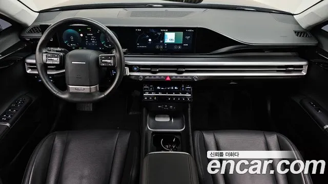 Hyundai Grandeur GN7 — Фото автомобиля 10