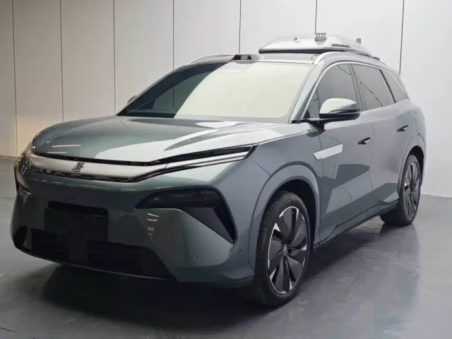Фотография автомобиля — BYD Tang L