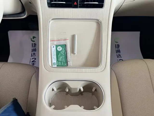 Shangjie SUV — Фото автомобиля 17
