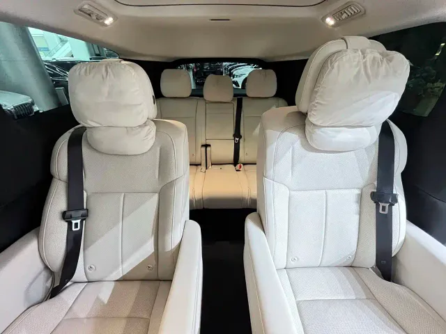 Li Auto MEGA — Фото автомобиля 8