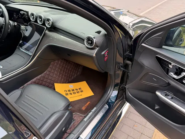 Mercedes-Benz C-Class — Фото автомобиля 13