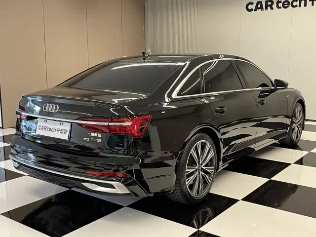 Audi A6L — Фото автомобиля 5