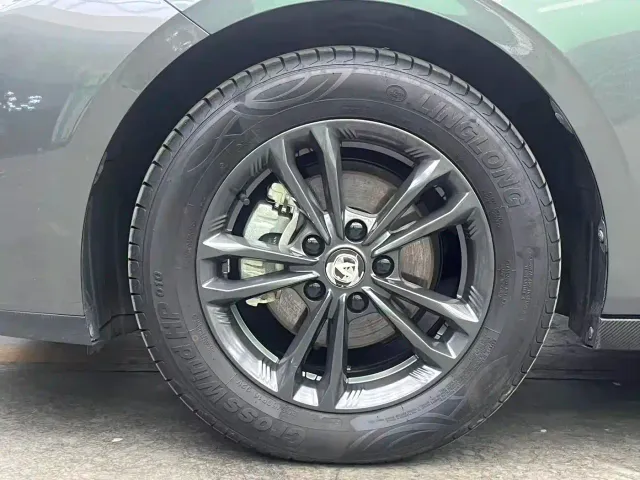 Changan Lamore — Фото автомобиля 9