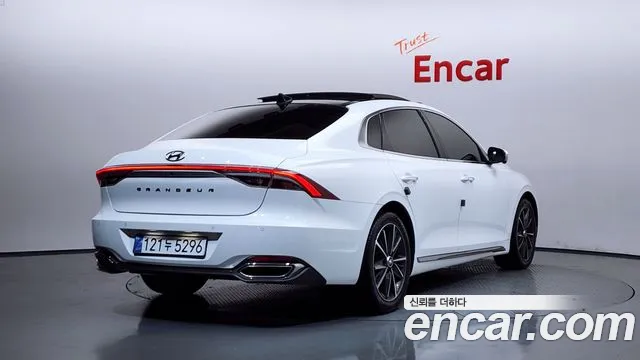 Hyundai Grandeur Новый Grandeur IG — Фото автомобиля 2
