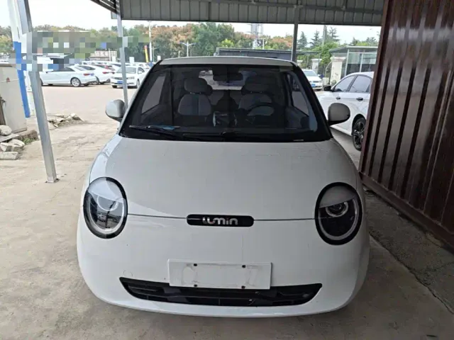 Changan Lumin — Фото автомобиля 2