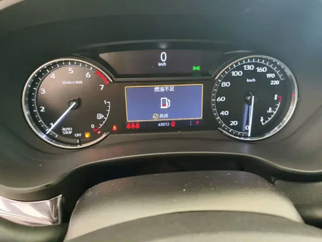 Cadillac XT4 — Фото автомобиля 11