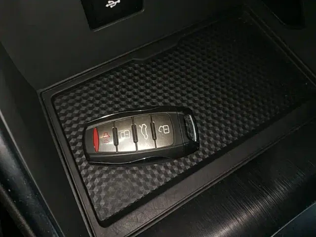 Haval H6 — Фото автомобиля 8