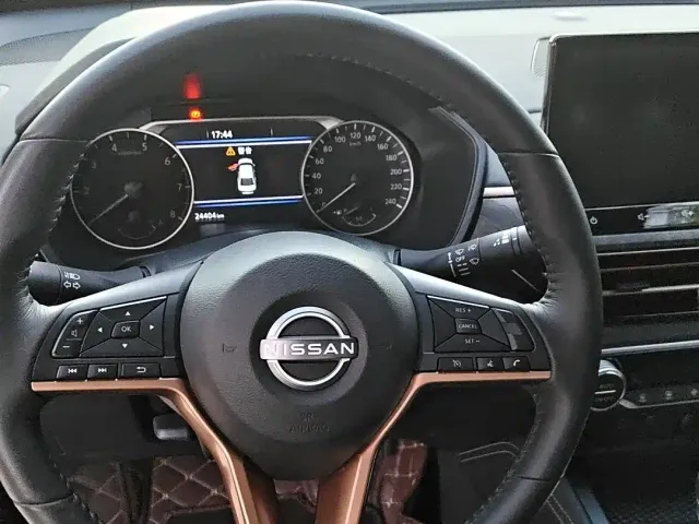 Nissan Teana — Фото автомобиля 8