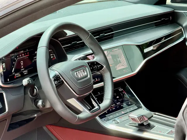 Audi A7L — Фото автомобиля 5