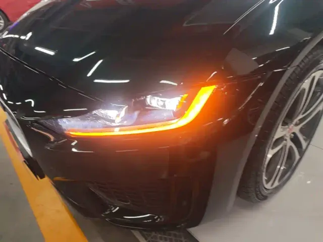 Jaguar XEL — Фото автомобиля 23