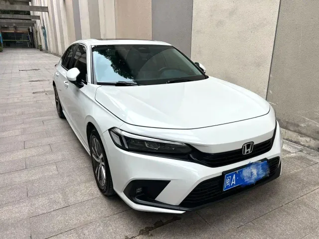 Honda Civic — Фото автомобиля 2
