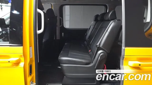 Hyundai Staria — Фото автомобиля 16