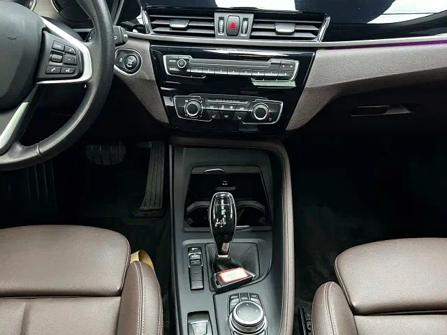 BMW X1 — Фото автомобиля 12