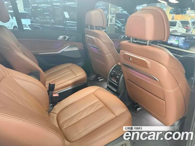 BMW X7 G07 — Фото автомобиля 10
