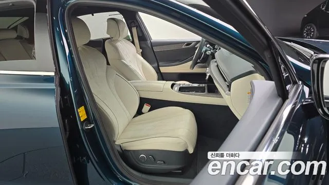 Genesis G80 — Фото автомобиля 8