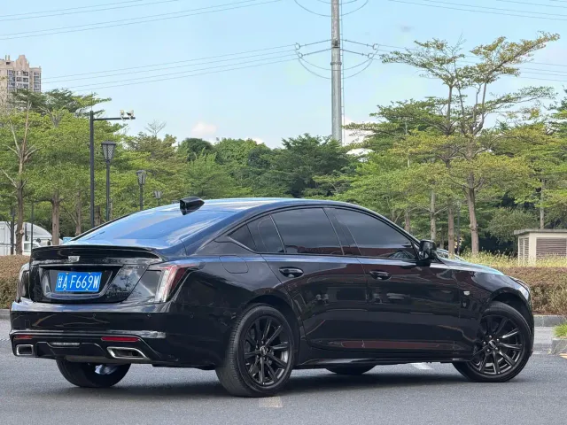 Cadillac CT5 — Фото автомобиля 7