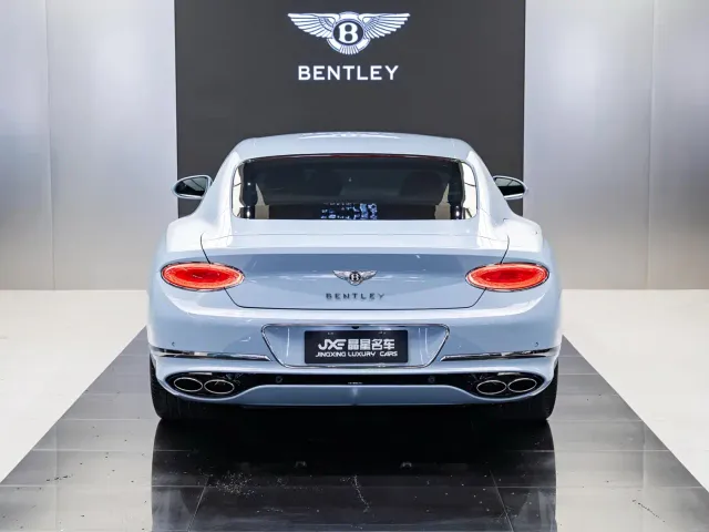 Bentley Continental — Фото автомобиля 9