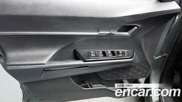 KGM Torres — Фото автомобиля 13