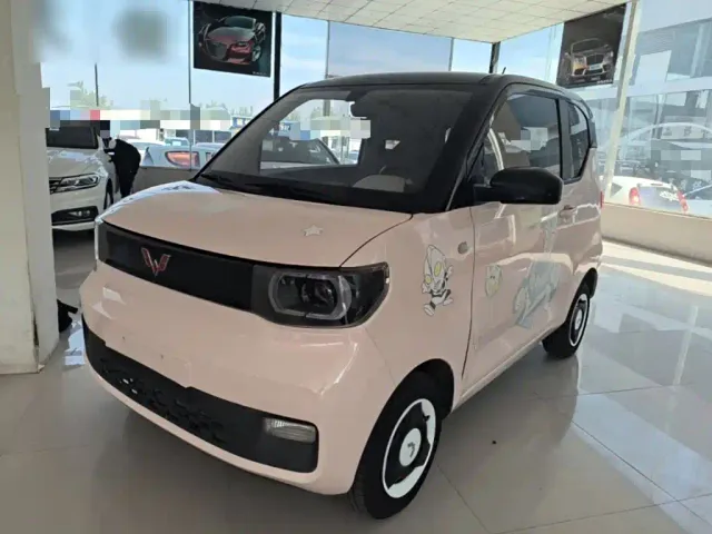Фотография автомобиля — Wuling Hongguang Mini EV