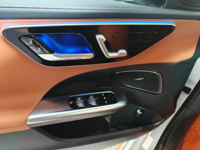 Mercedes-Benz C-Class — Фото автомобиля 5