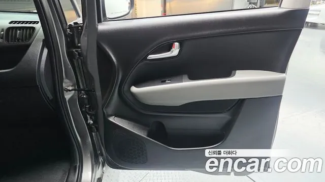 Kia RAY Новый Kia Ray Signature — Фото автомобиля 23