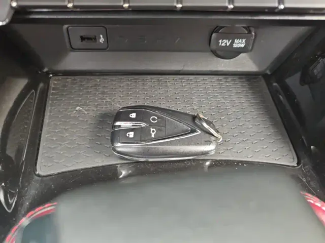 Changan Oushang X5 — Фото автомобиля 8