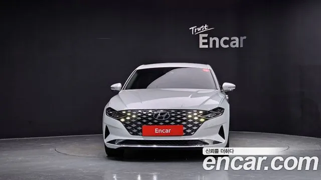 Hyundai Grandeur Новый Grandeur IG — Фото автомобиля 3