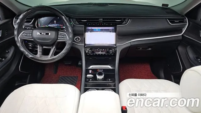 Jeep Cherokee — Фото автомобиля 7